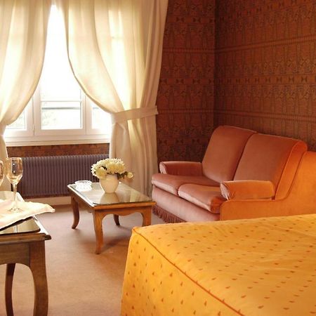 Hostellerie La Huchette Replonges Pokoj fotografie